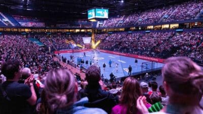 Barclays Arena bebt: HSVH empfängt Magdeburg