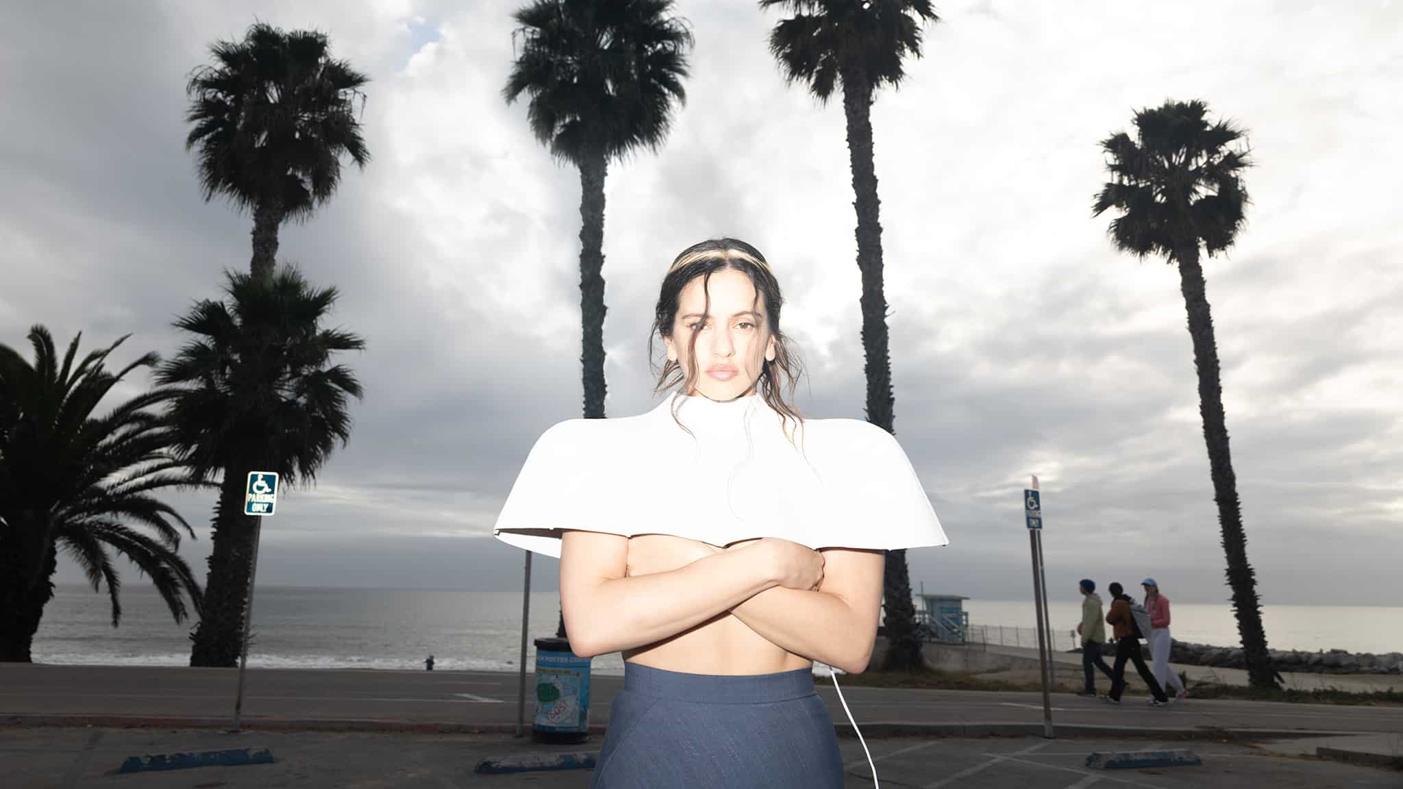 ROSALÍA kündigt große LUX TOUR im Frühling 2026 an | Presale-Infos & Tickets